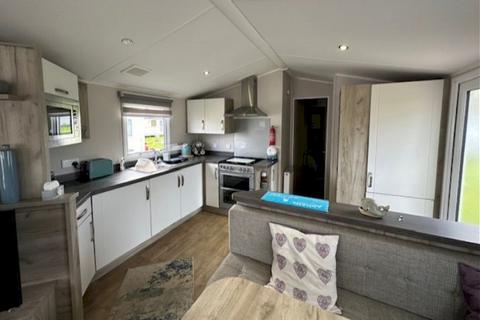 2 bedroom static caravan for sale, Broadlands Park and Marina, , Oulton Broad NR33