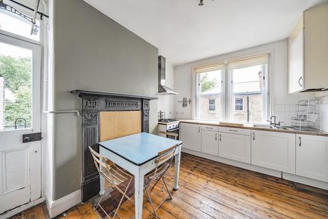 3 bedroom flat for sale, Camberwell New Road, Camberwell SE5