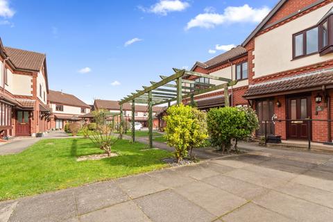 1 bedroom retirement property for sale, Lilac Court, Scartho, Grimsby, N.E Lincolnshire, DN33