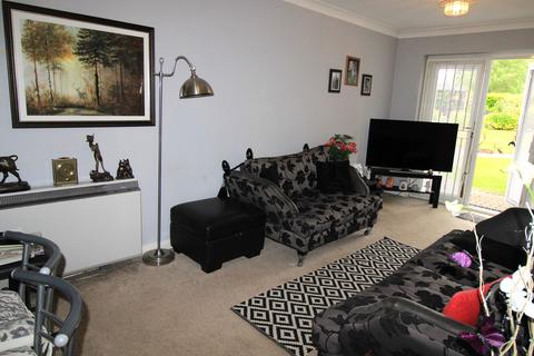 1 bedroom apartment for sale, Waldegrave Gardens, Upminster RM14