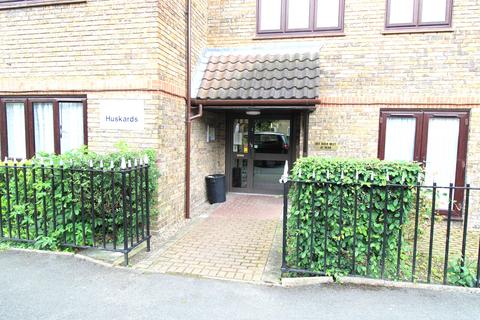 1 bedroom apartment for sale, Waldegrave Gardens, Upminster RM14