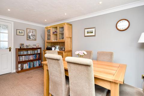 245 Frobisher Way, Shoeburyness, Southend-on-sea, SS3 8UT