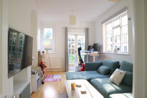 3 bedroom detached house to rent, Richmond Park Road, Kingston Upon Thames, KT2
