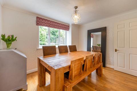4 bedroom detached house for sale, Almond Close, Wokingham, RG41