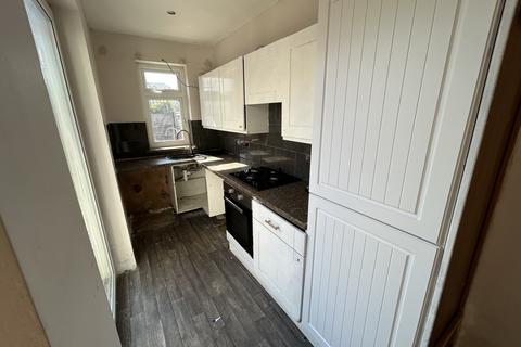 2 bedroom semi-detached house for sale, Lockerbie Avenue, Cleveleys FY5
