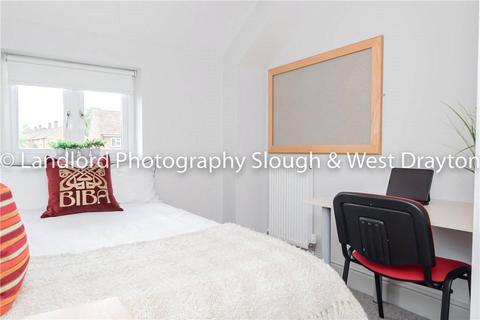 undefined, Broomfield, Guildford, Surrey, GU2