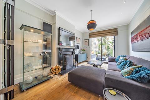 5 bedroom terraced house for sale, Hendrick Avenue, London