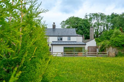 2 bedroom equestrian property for sale, Nr Ribchester, Preston, PR3