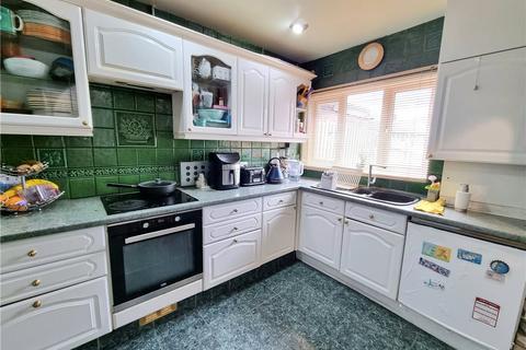 3 bedroom terraced house for sale, Barnfield Road, St Pauls Cray, Kent, BR5