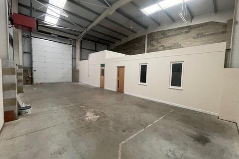 Trade counter to rent, Bury St. Edmunds IP32