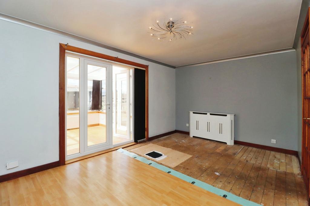 Glen Esk Place, Kirkcaldy, KY2 3 bed terraced house for sale £139,995