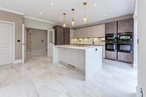 6 bedroom semi-detached house for sale, Christchurch Crescent, Radlett, Hertfordshire, WD7