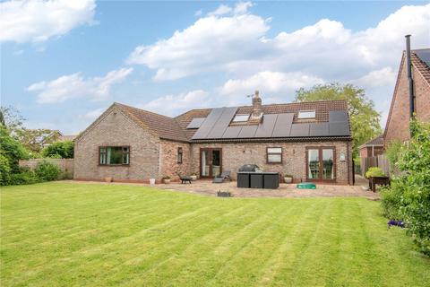 5 bedroom bungalow for sale, South Street, North Kelsey, Market Rasen, Lincolnshire, LN7