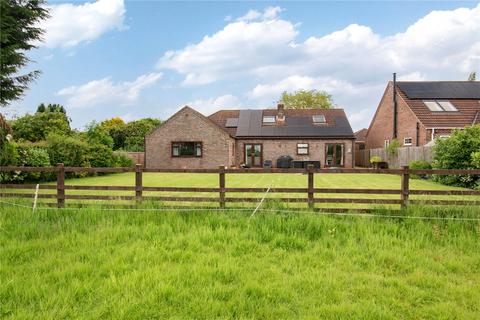 5 bedroom bungalow for sale, South Street, North Kelsey, Market Rasen, Lincolnshire, LN7