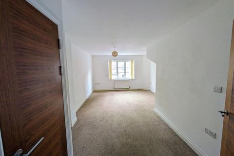 2 bedroom flat for sale, Minhinnick Court, PL19 0DP