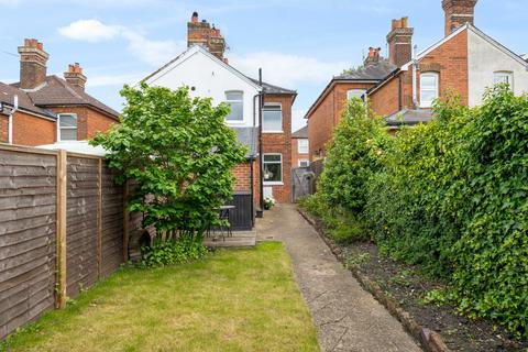 2 bedroom semi-detached house for sale, High Path Road, Guildford, GU1