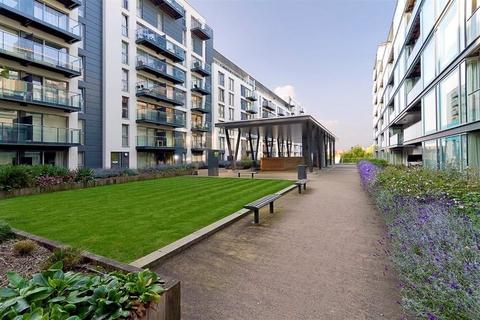 1 bedroom apartment for sale, Vantage Building, Station Approach, Hayes, Middlesex, UB3