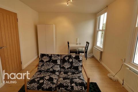 1 bedroom flat to rent, York Road, W3 6TS