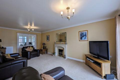 3 bedroom semi-detached house for sale, Mitchell Gardens, South Shields, NE34