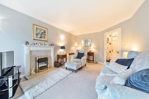 1 bedroom apartment for sale, Wood Lane, Ruislip, Middlesex