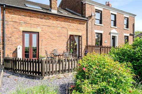 2 bedroom semi-detached house for sale, New Lane, Preston PR3