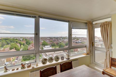 2 bedroom apartment for sale, Blount Road, Old Portsmouth