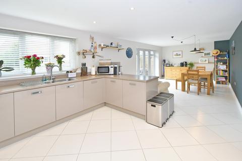 5 bedroom detached house for sale, Stafford Road, Eccleshall, ST21