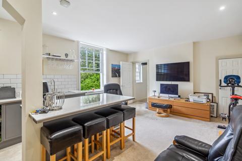2 bedroom apartment for sale, High Street, Harefield, Uxbridge, UB9
