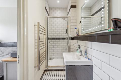 Flat 6, Harefield House High Street, Harefield, Uxbridge, UB9 6EB