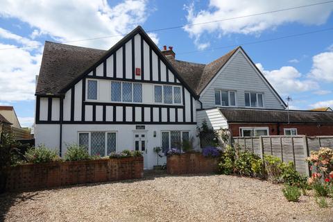 3 bedroom semi-detached house for sale, Seal Road, Selsey