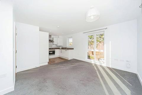 2 bedroom apartment for sale, Southlands Way, Shoreham-by-Sea, West Sussex, BN43