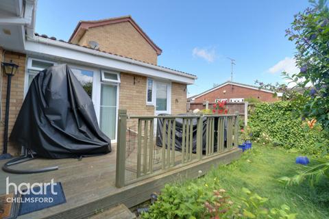 2 bedroom semi-detached bungalow for sale, Littell Tweed, Chelmsford