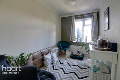 4 Littell Tweed, Chelmsford, CM2 6SH