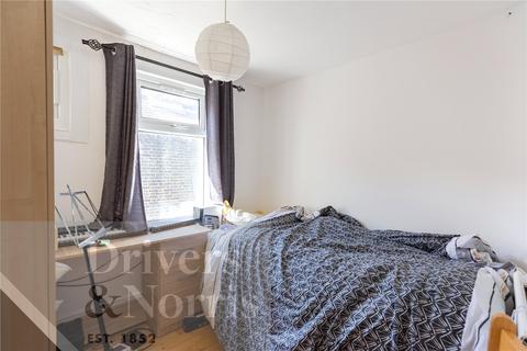 3 bedroom maisonette to rent, Wightman Road, Harringey, London, N8