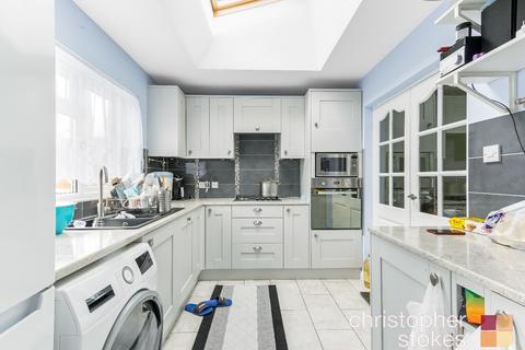 3 bedroom semi-detached house for sale, Bellamy Road, Cheshunt, Waltham Cross, Hertfordshire, EN8 9JT