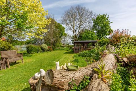 4 bedroom cottage for sale, Limes Road, Catfield