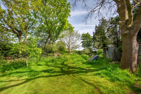 4 bedroom cottage for sale, Limes Road, Catfield