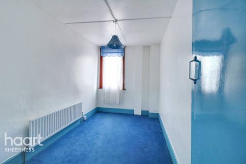 26 Broad Street, Sheerness, ME12 1PY