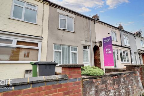 3 bedroom terraced house for sale, Orchard Street, Peterborough