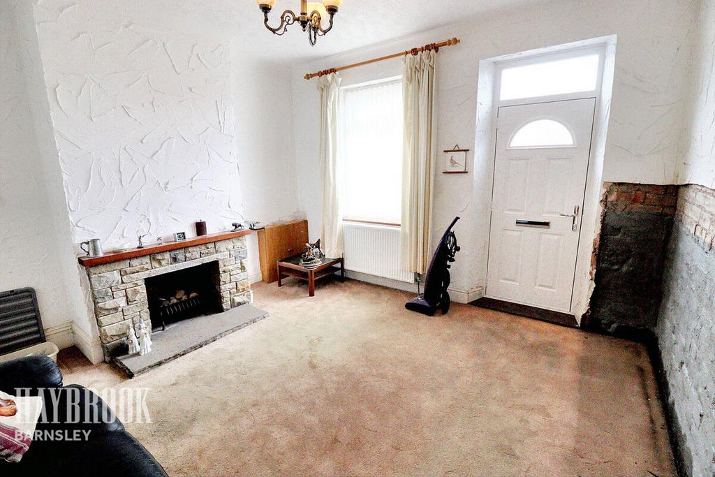 Clarkes Croft, Wombwell 3 bed end of terrace house for sale £100,000