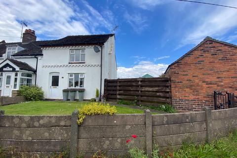 2 bedroom cottage for sale, Cemetery Road, Weston, Crewe