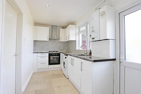 2 bedroom terraced house for sale, Perth Road, Barking