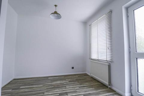 Stonelea Camp Road, Weston-super-mare, BS23 2EN