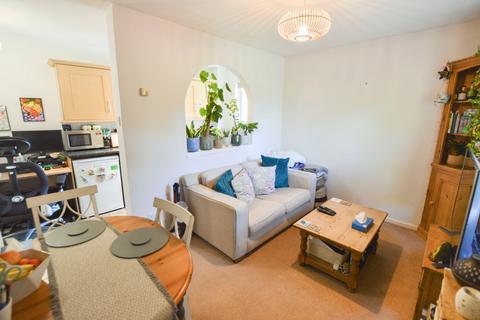 1 bedroom end of terrace house to rent, Dorchester Court, Oriental Road, Woking, Surrey, GU22