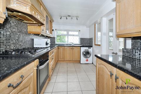 3 bedroom terraced house for sale, Allesley Old Road, Chaplefields, Coventry, CV5