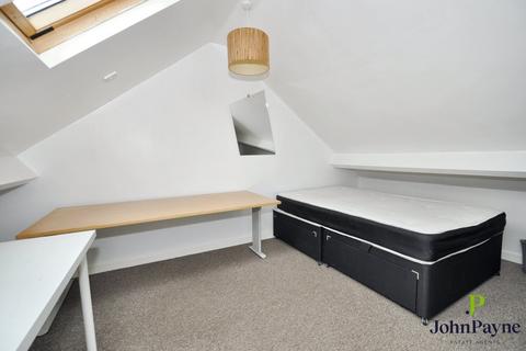 96 Allesley Old Road, Coventry, CV5 8DF
