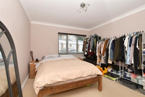 1 bedroom apartment for sale, Godstone Road, Whyteleafe, Surrey