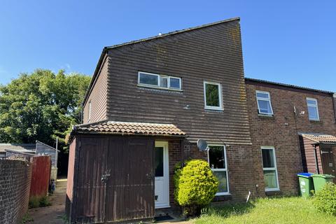 3 bedroom end of terrace house for sale, Barn Rise, Seaford BN25