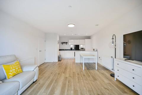 2 bedroom flat for sale, St. Johns Road, Kingston, New Malden, KT3