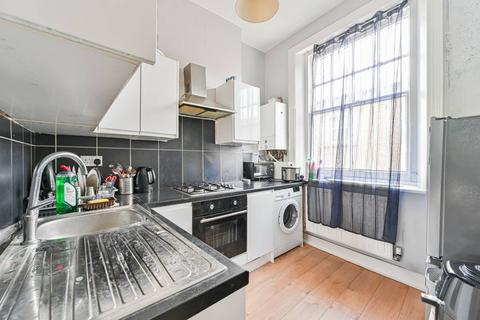 1 bedroom flat for sale, Gleneagle Mews, Streatham, London, SW16